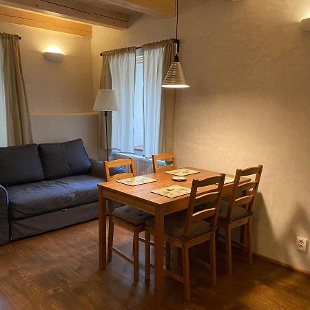 U Dr. Fausta Apartment Slavonice Bagian luar foto