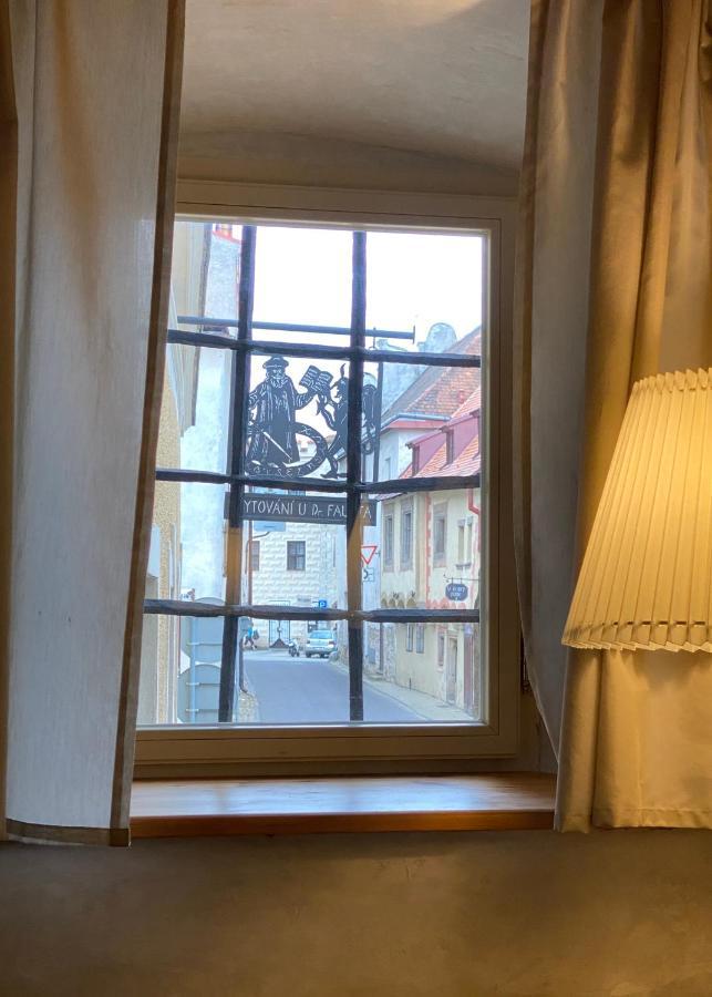U Dr. Fausta Apartment Slavonice Bagian luar foto
