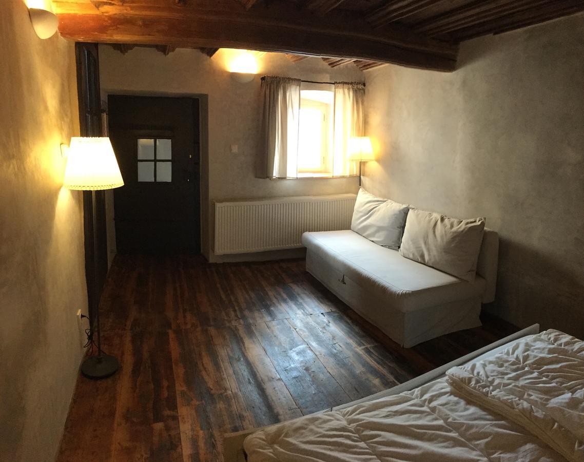 U Dr. Fausta Apartment Slavonice Bagian luar foto